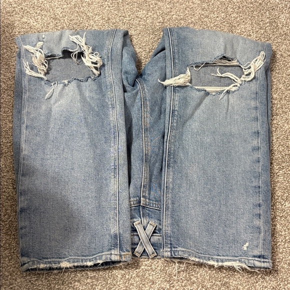 PAIGE Noelle High Rise Light Blue Jeans - Picture 4 of 7